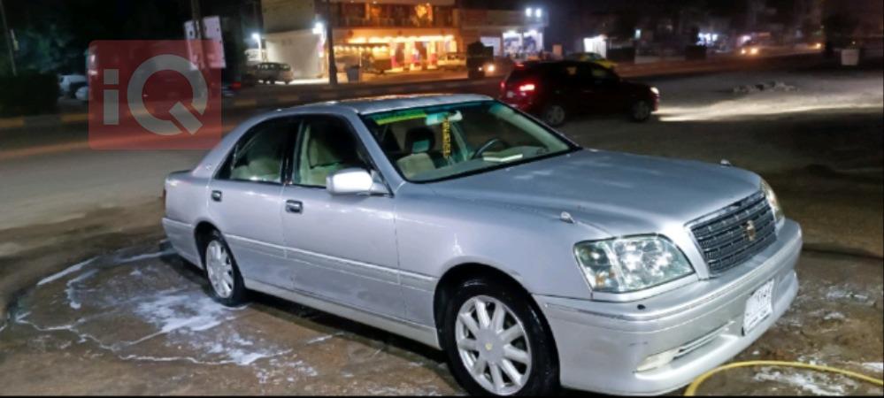 تۆیۆتا کراون